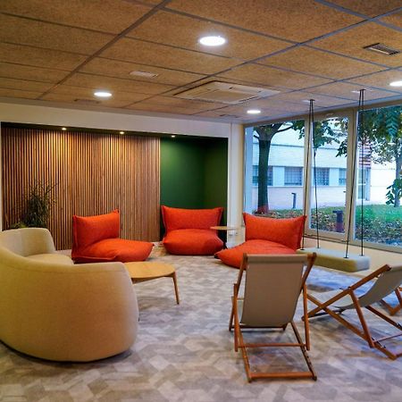 Residencia Universitaria Resa Los Abedules Pamplona Esterno foto