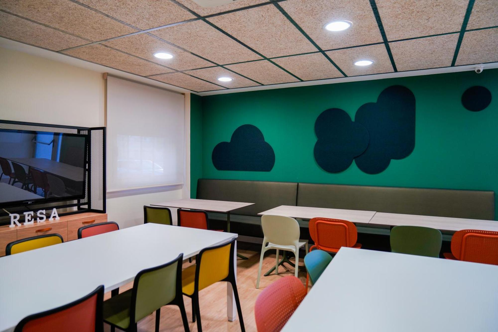 Residencia Universitaria Resa Los Abedules Pamplona Esterno foto