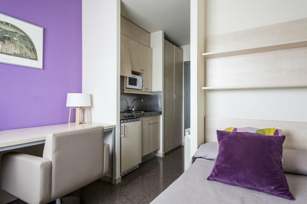 Residencia Universitaria Resa Los Abedules Pamplona Esterno foto